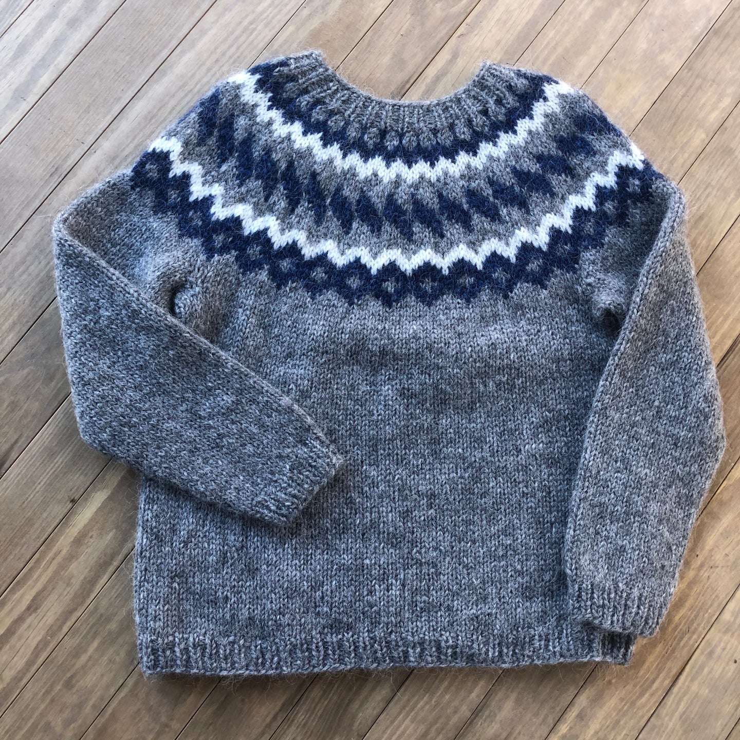 [Icelandic_sweater] - [kosi_wool]