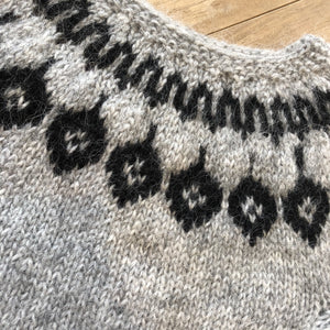 [Icelandic_sweater] - [kosi_wool]